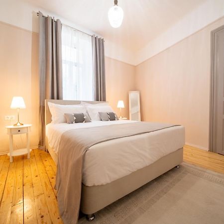 Oikia Tripodon Apartment Athena Bagian luar foto