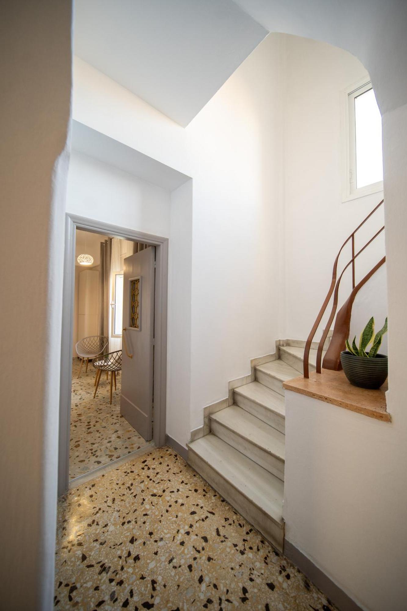 Oikia Tripodon Apartment Athena Bagian luar foto