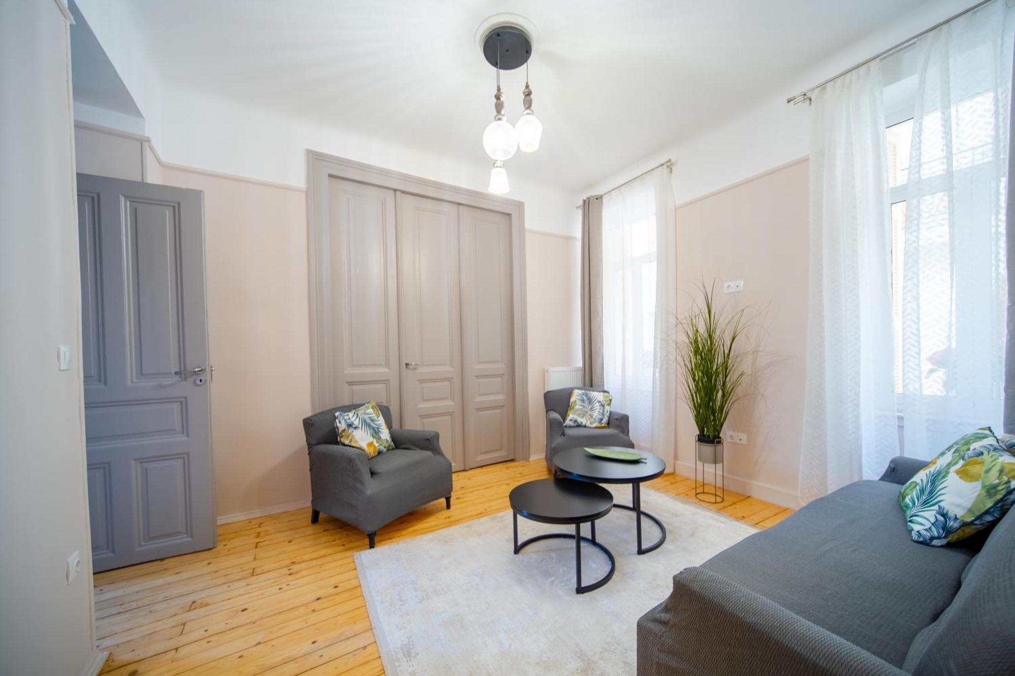 Oikia Tripodon Apartment Athena Bagian luar foto