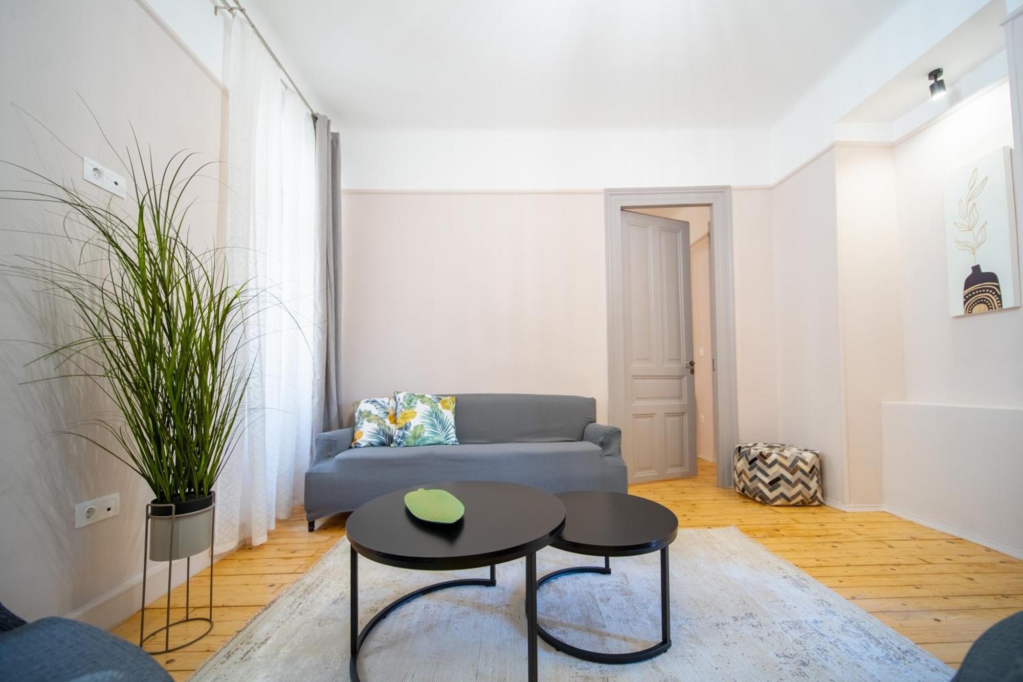 Oikia Tripodon Apartment Athena Bagian luar foto